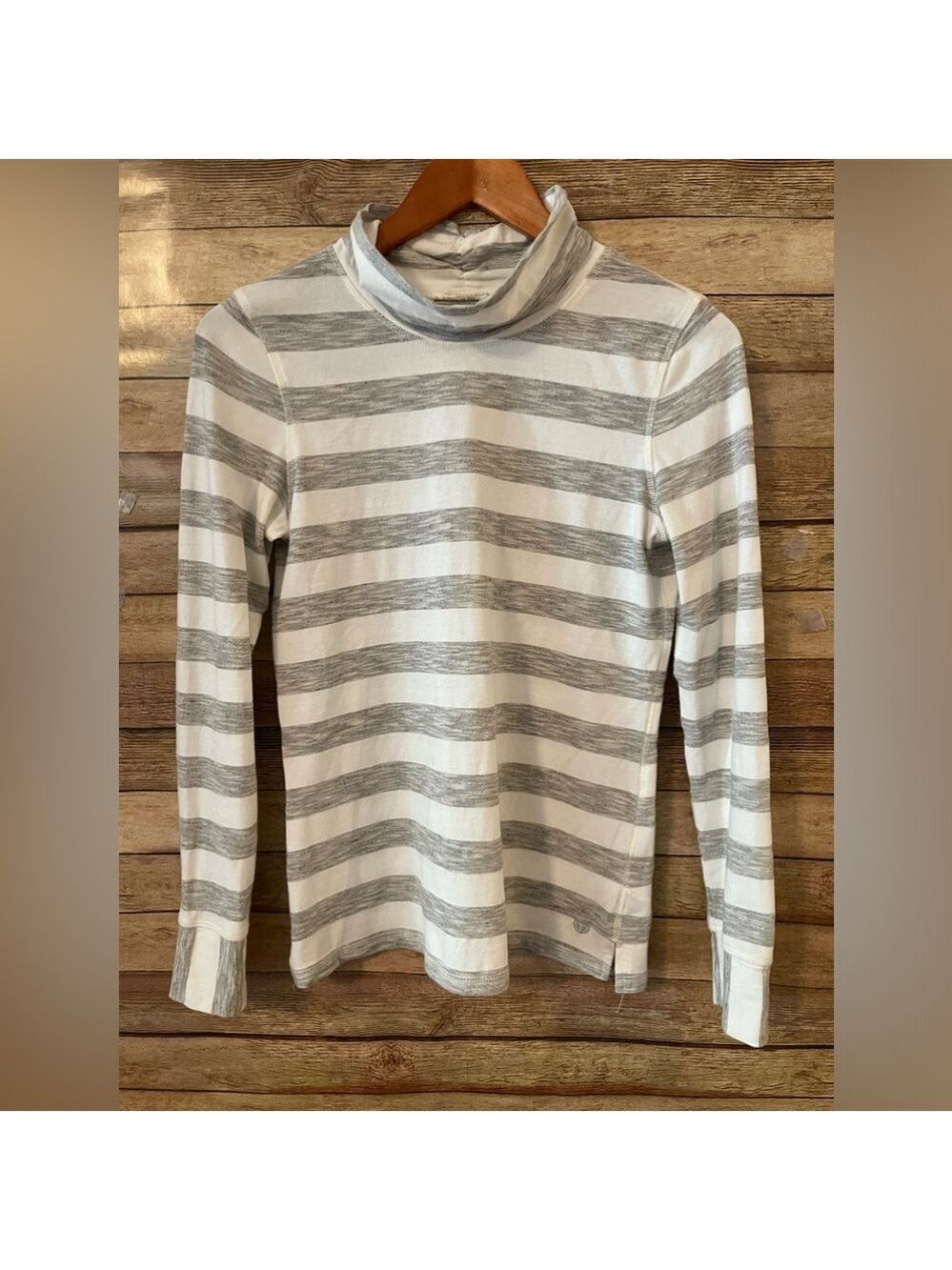Talbots Women’s Long Sleeve Striped Gray White Mock Neck Top Size: XS